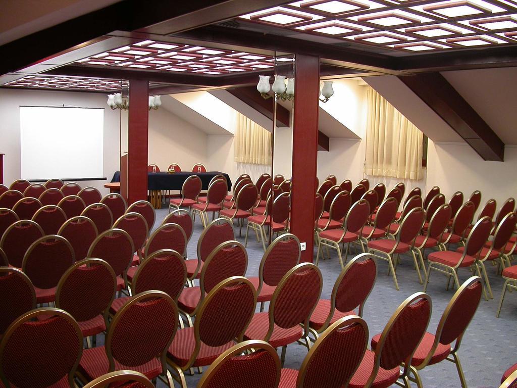 Garni Hotel Park Palic Exterior photo