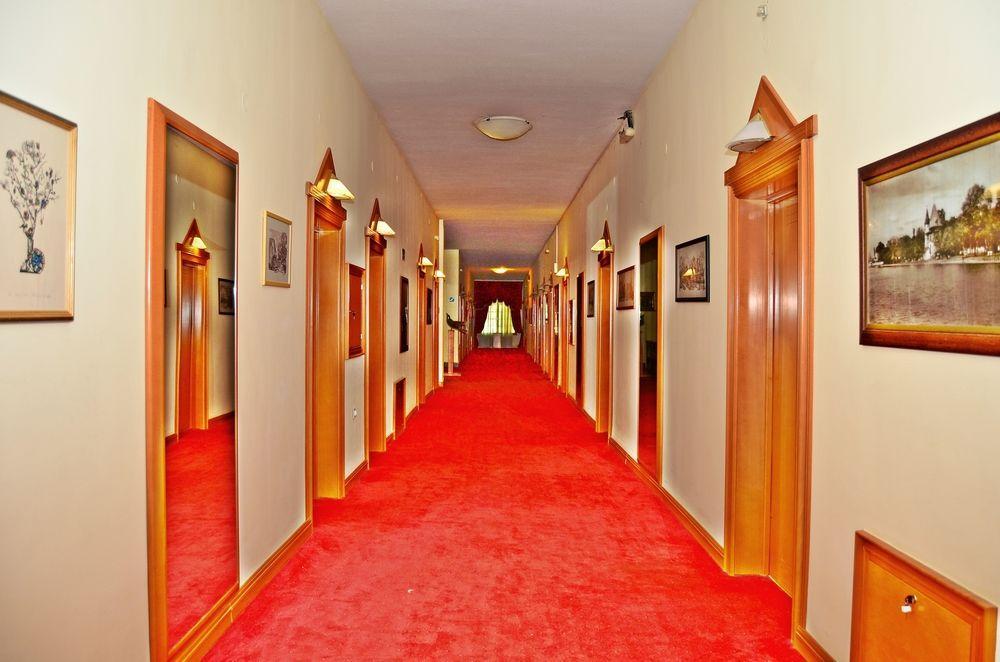 Garni Hotel Park Palic Exterior photo