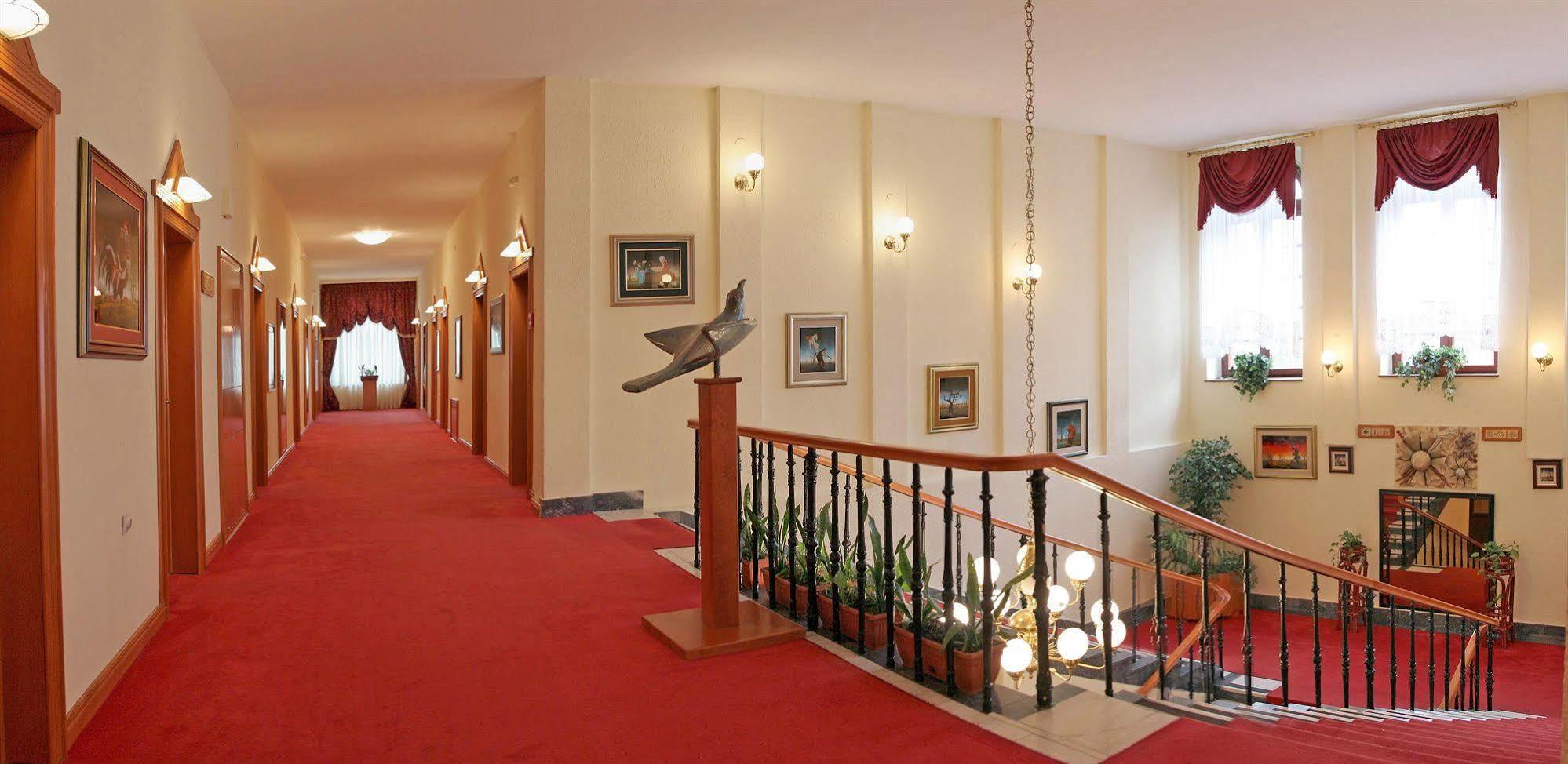 Garni Hotel Park Palic Exterior photo